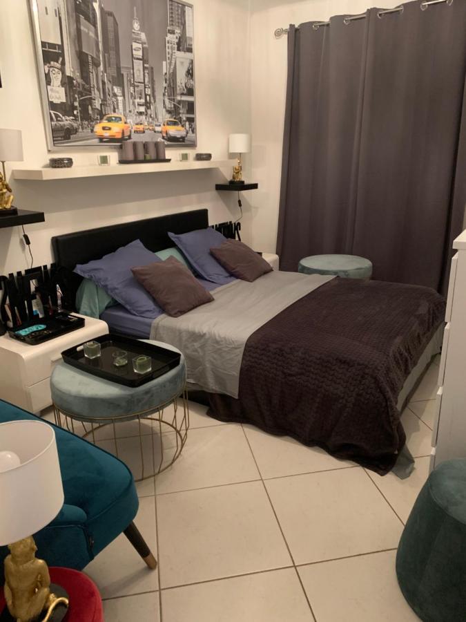 Chambre Dans Guest House Borrigo Μεντόν Εξωτερικό φωτογραφία